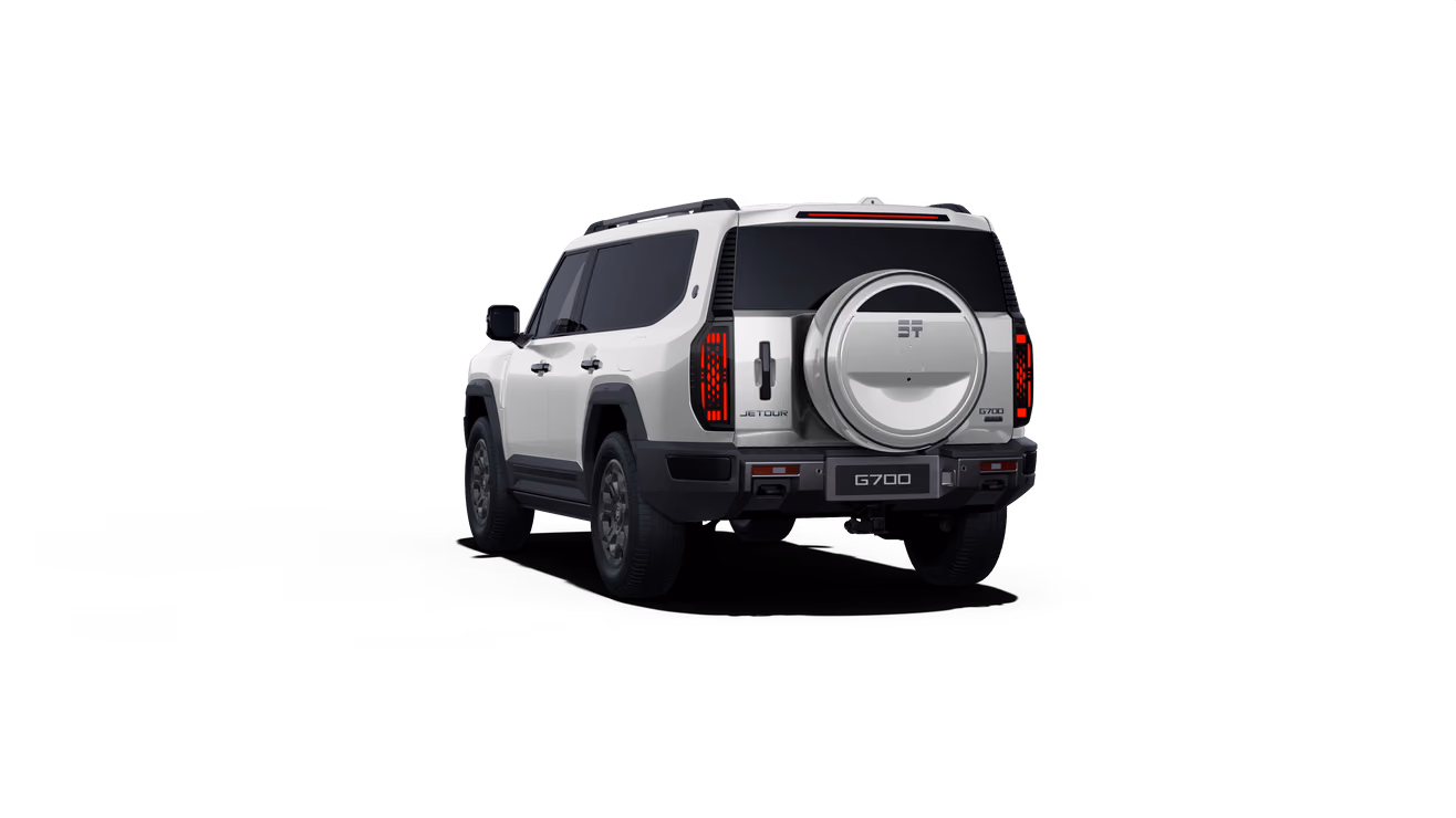 Белый Jetour G700, вид сзади в три четверти