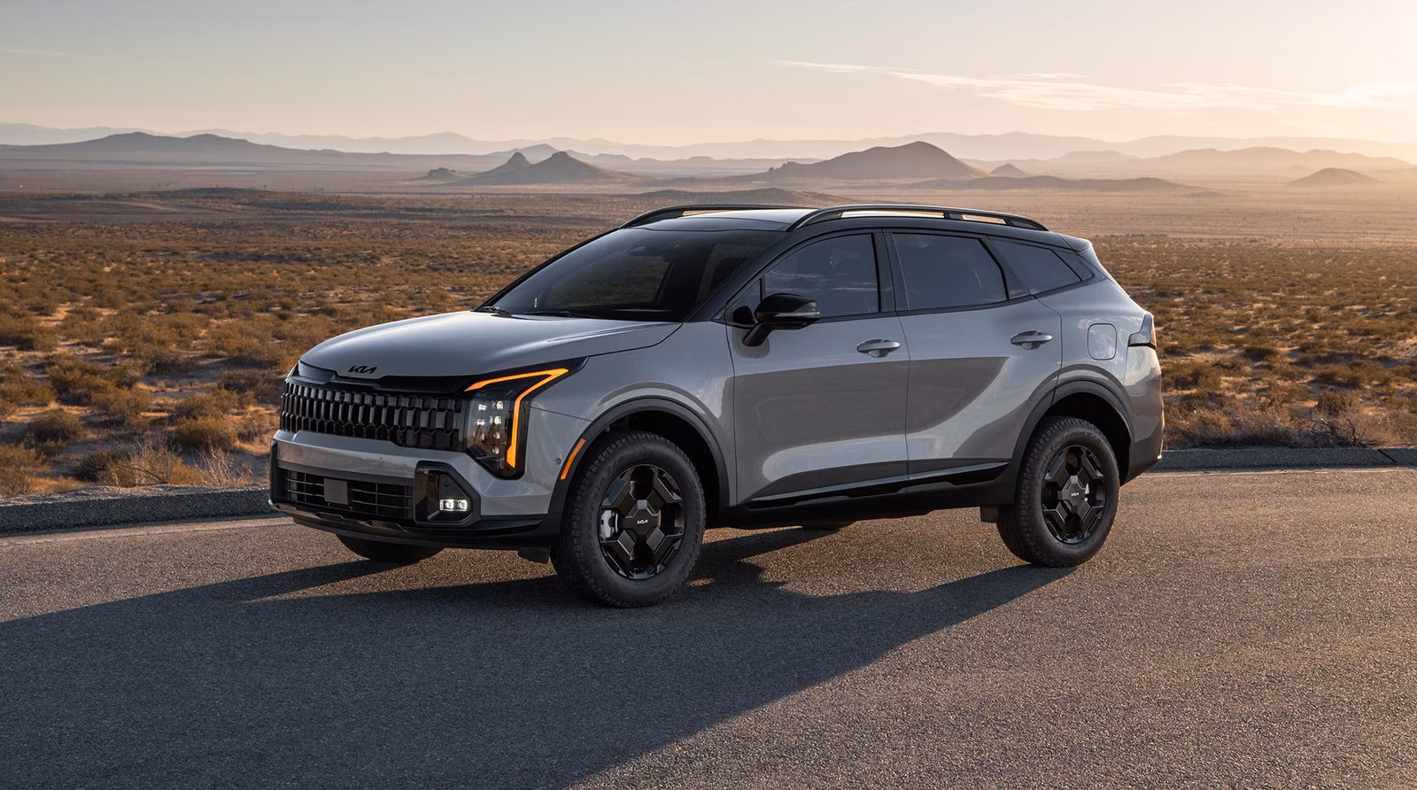 Kia Sportage спереди в три четверти