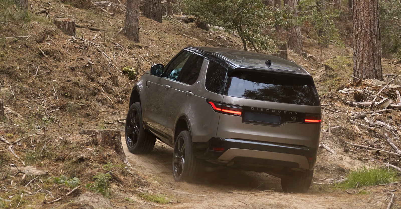 Land Rover Discovery — в студии