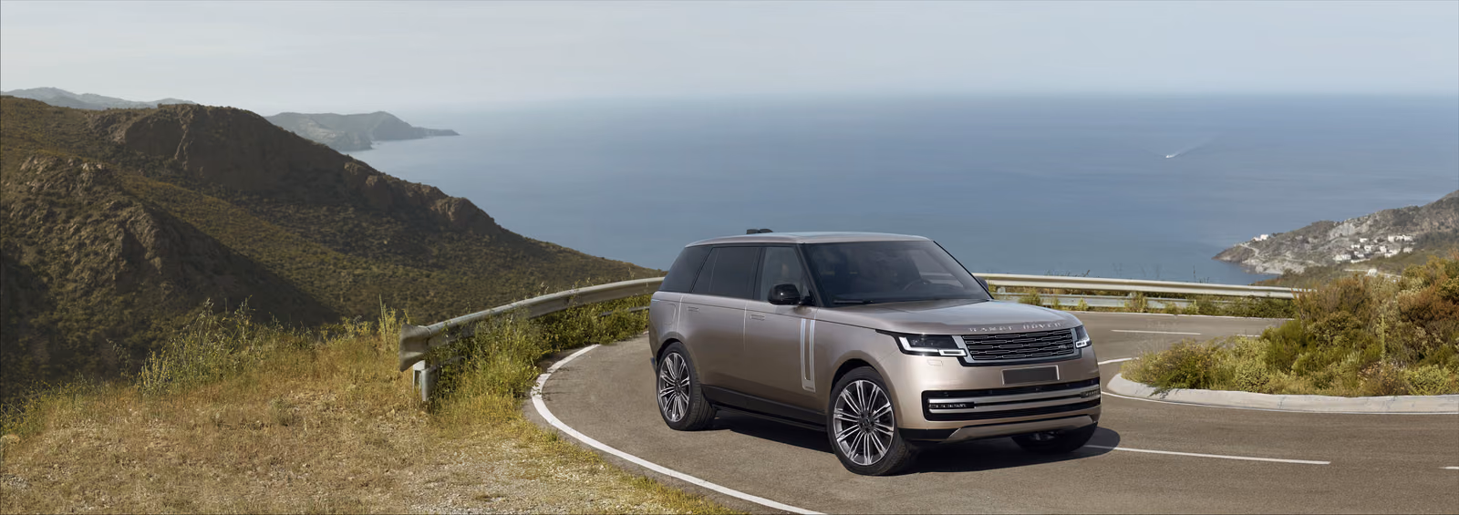 Range Rover — вид спереди