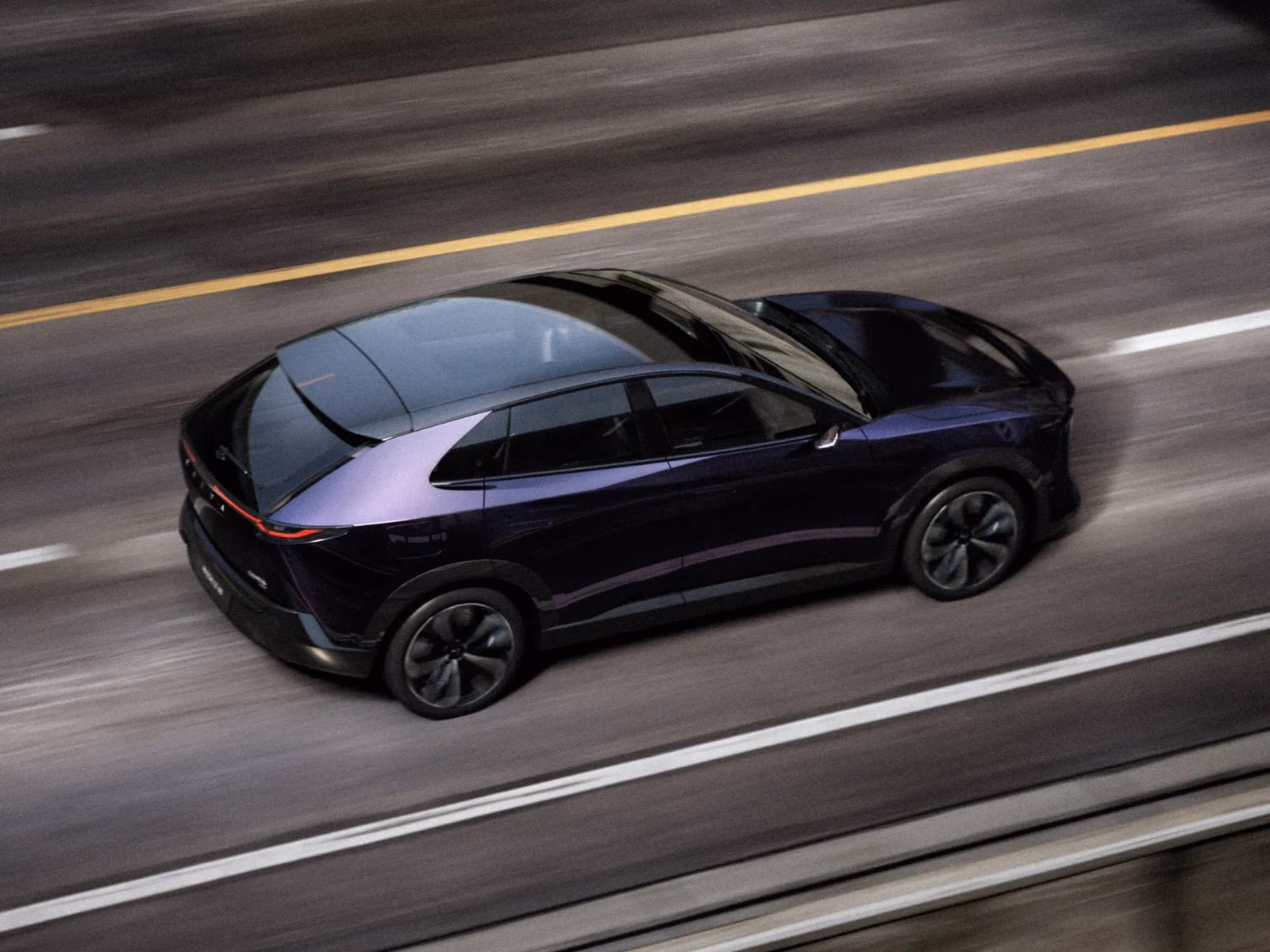 Mazda CX-4 — спереди в три четверти