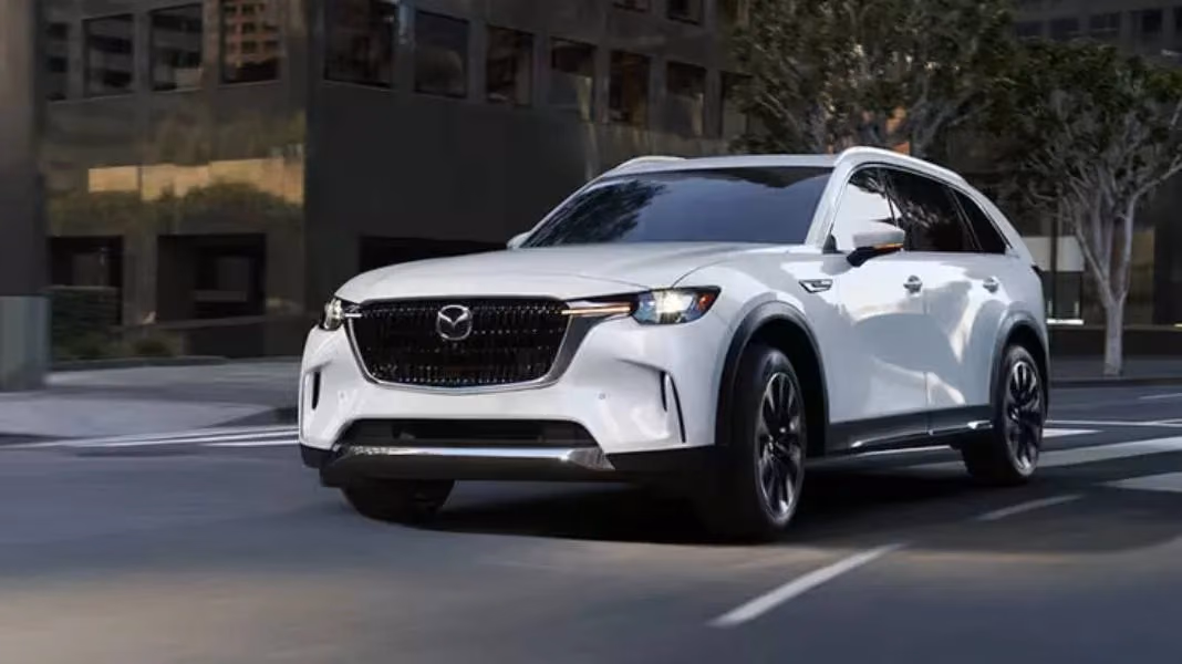 Mazda CX-4 — вид сбоку
