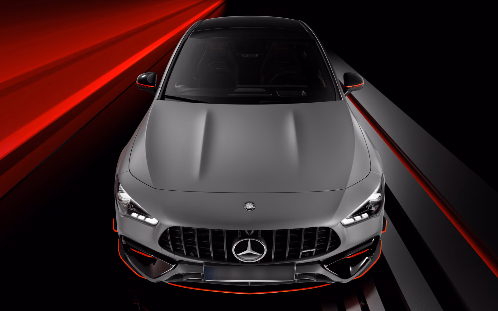 Mercedes-AMG CLA 45 — фронтальный ракурс на тёмном фоне