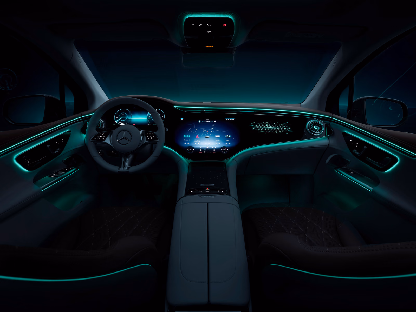 Mercedes-Benz EQE SUV — салон с контурной подсветкой ночью