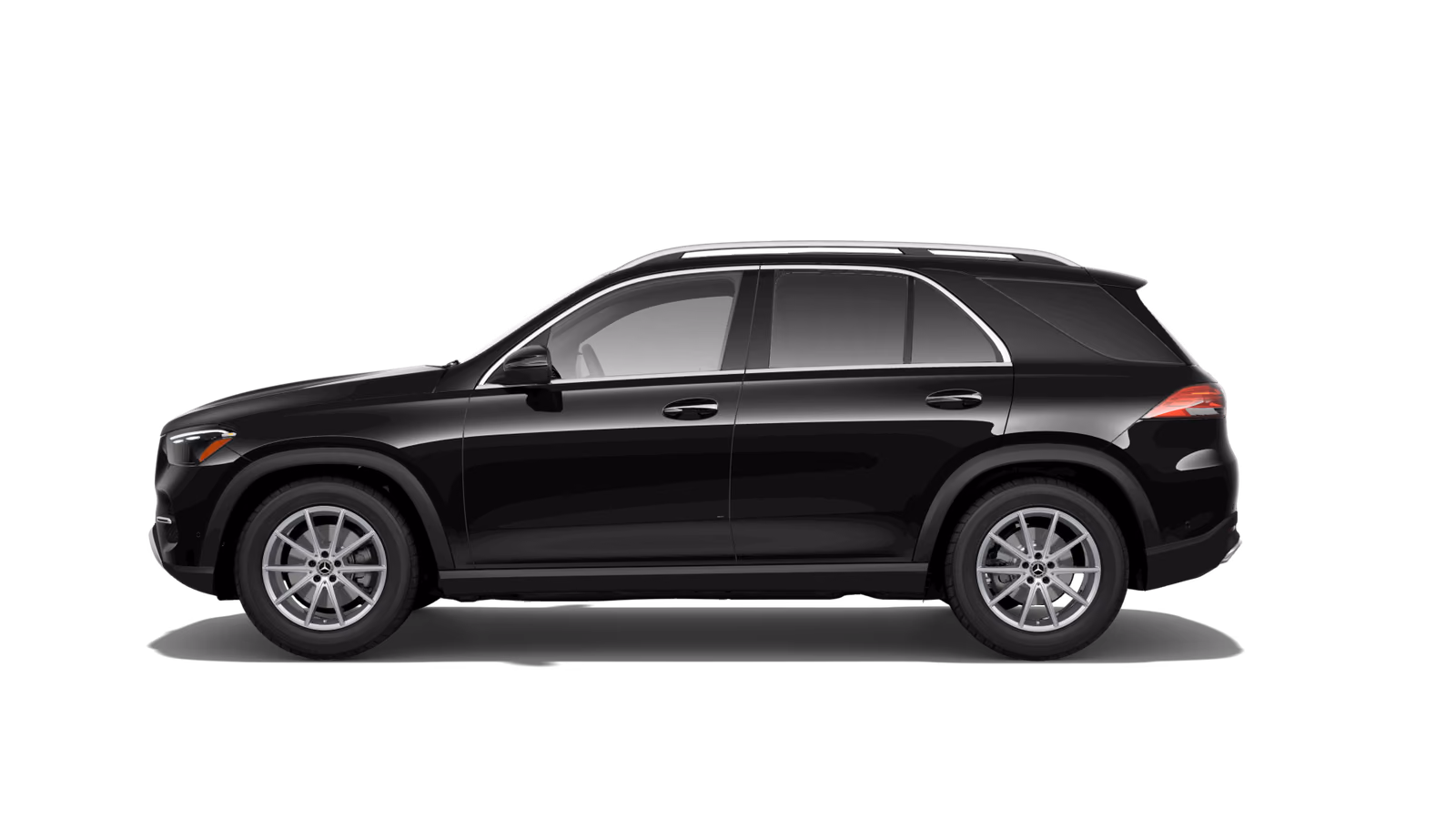 Mercedes-Benz GLE чёрного цвета в профиль