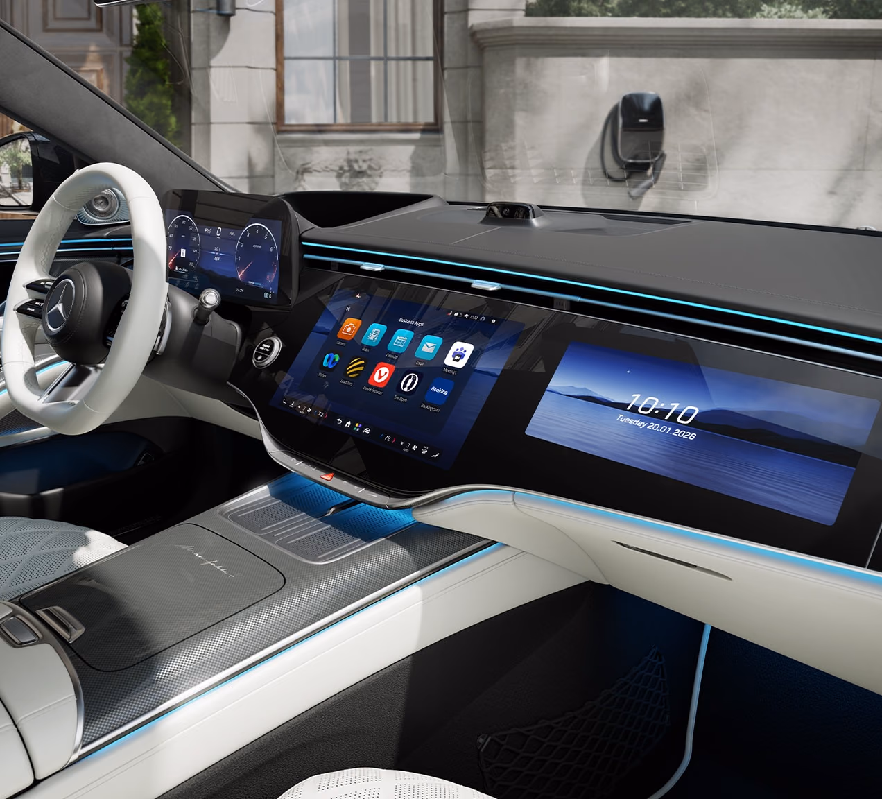 Передняя панель и экраны Mercedes-Benz S-класса