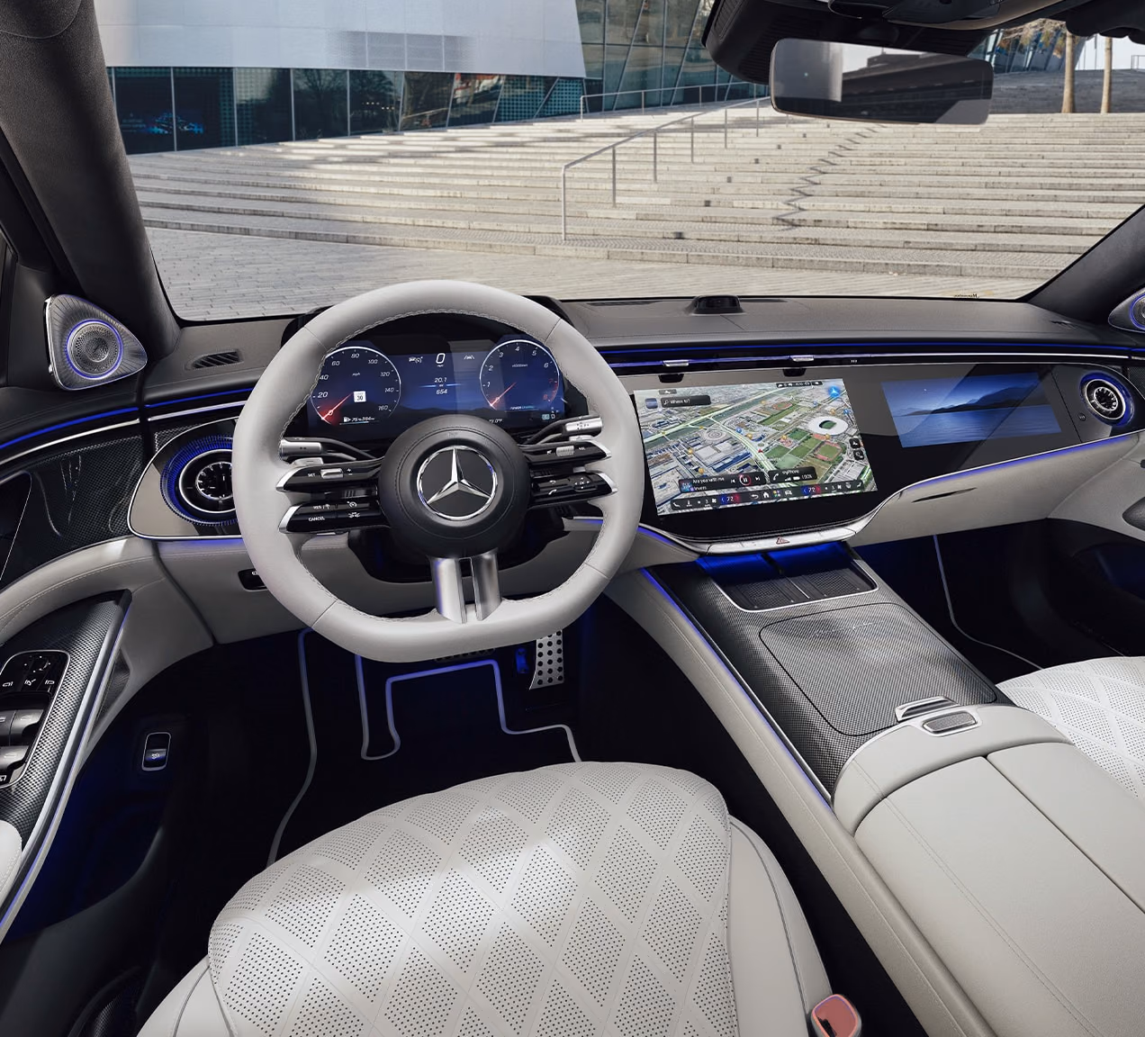 Водительское место Mercedes-Benz S-класса