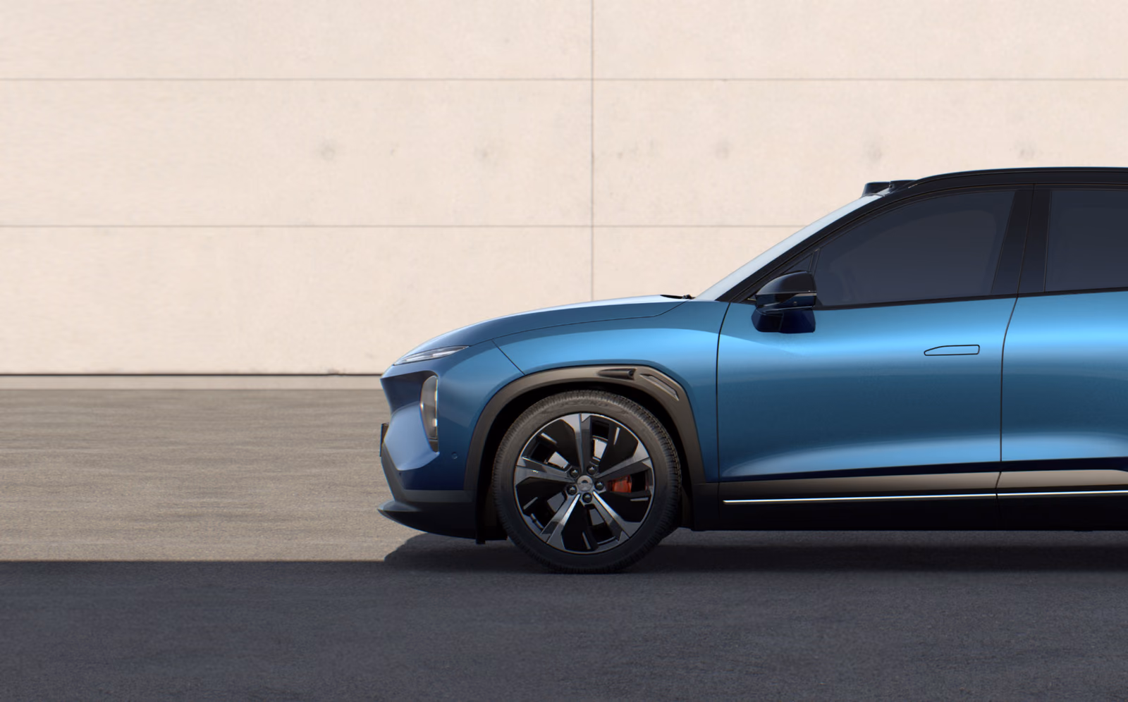 Передняя часть NIO EL7 в профиль