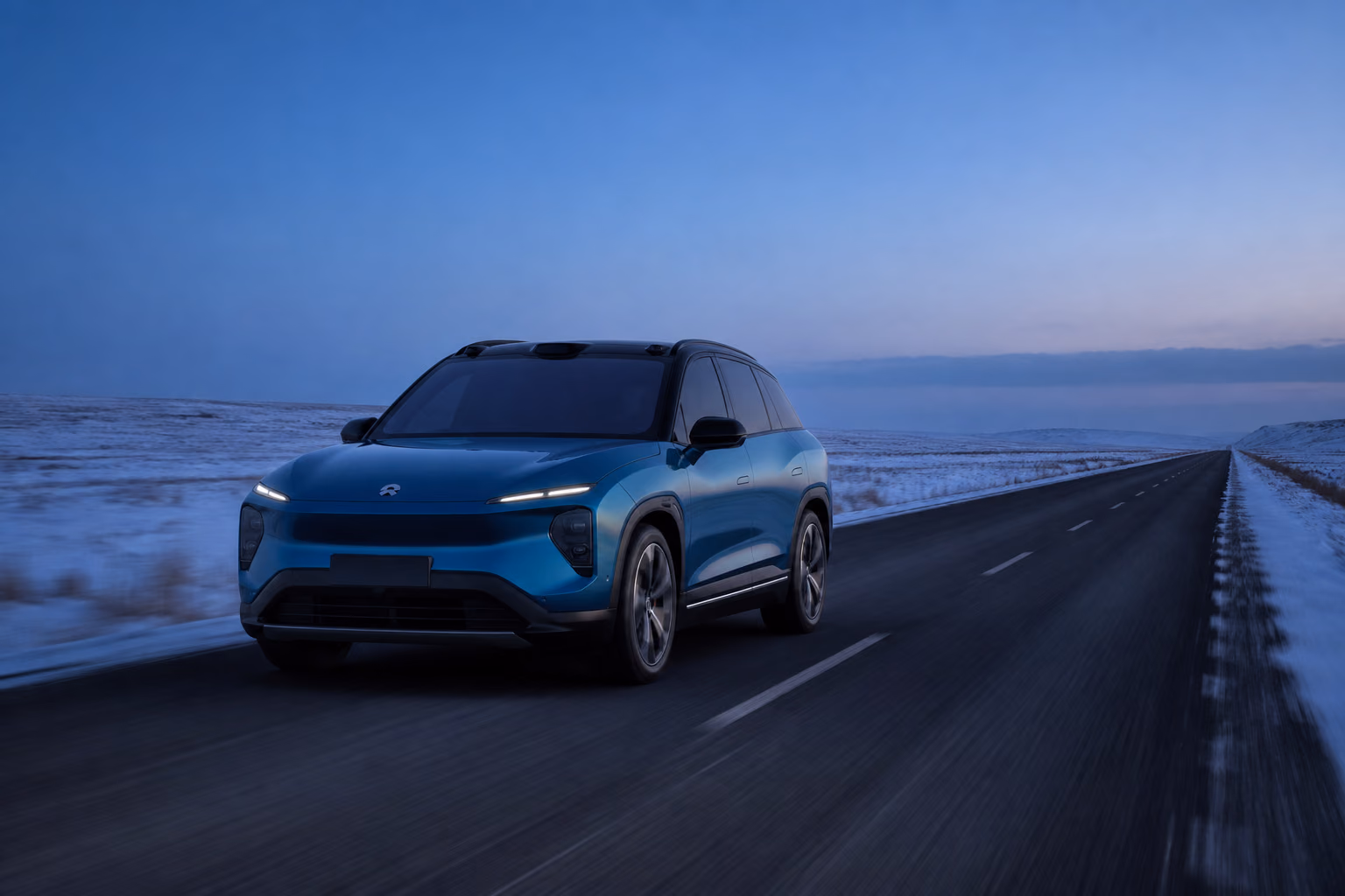 NIO ES7 на зимней межгородской трассе