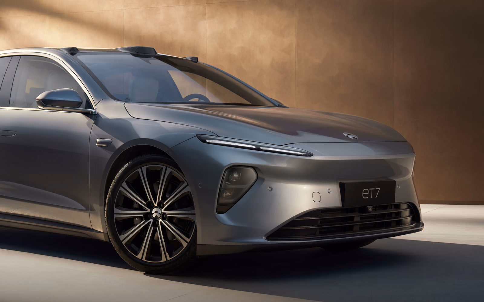 NIO ET7, фронтальный вид