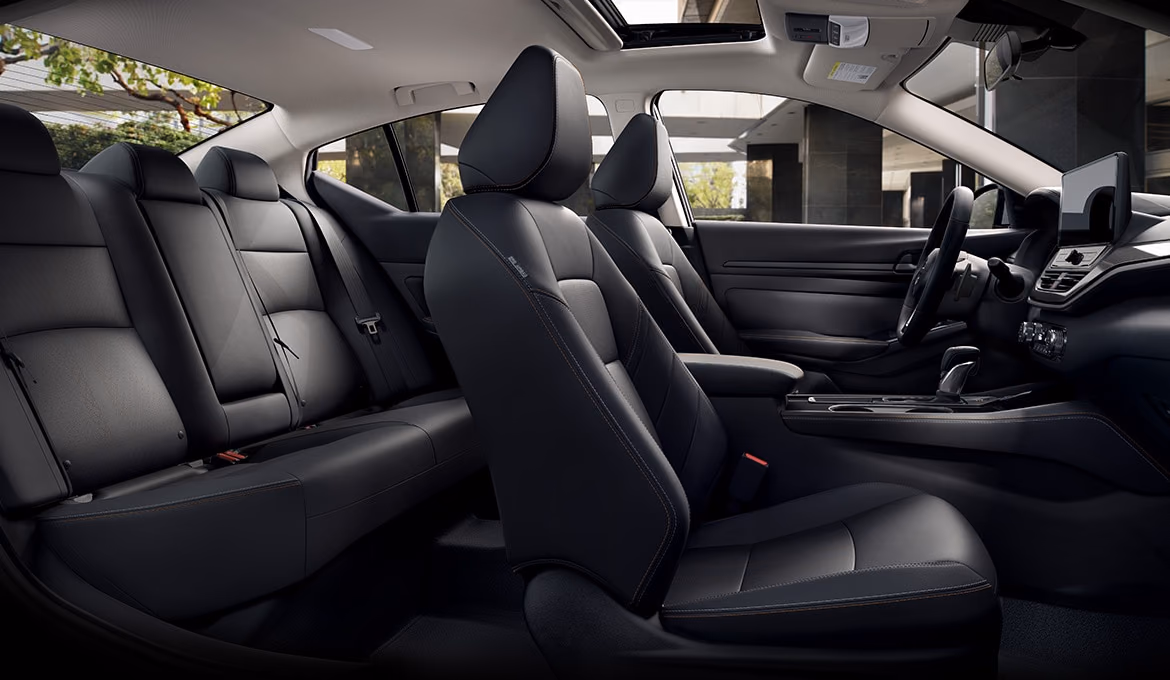 Передние и задние кресла Nissan Altima L34