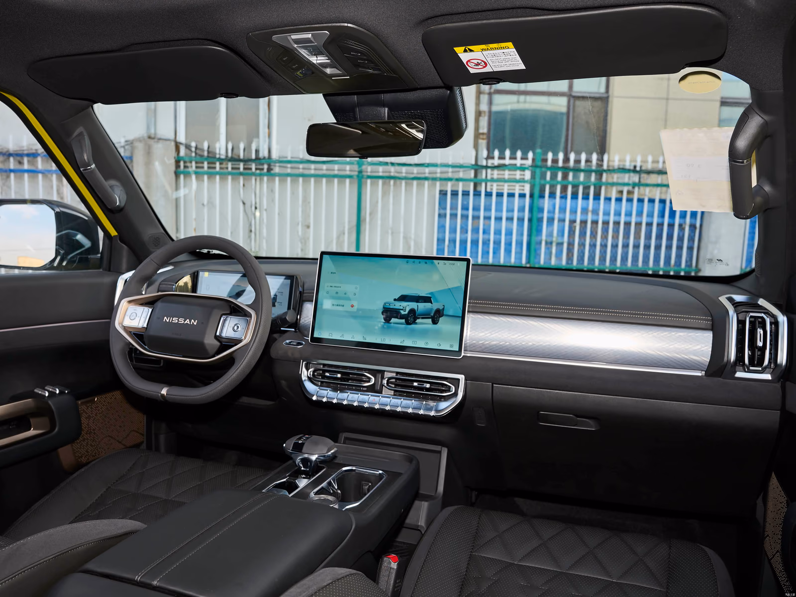 Nissan Frontier Pro PHEV — альтернативный ракурс салона