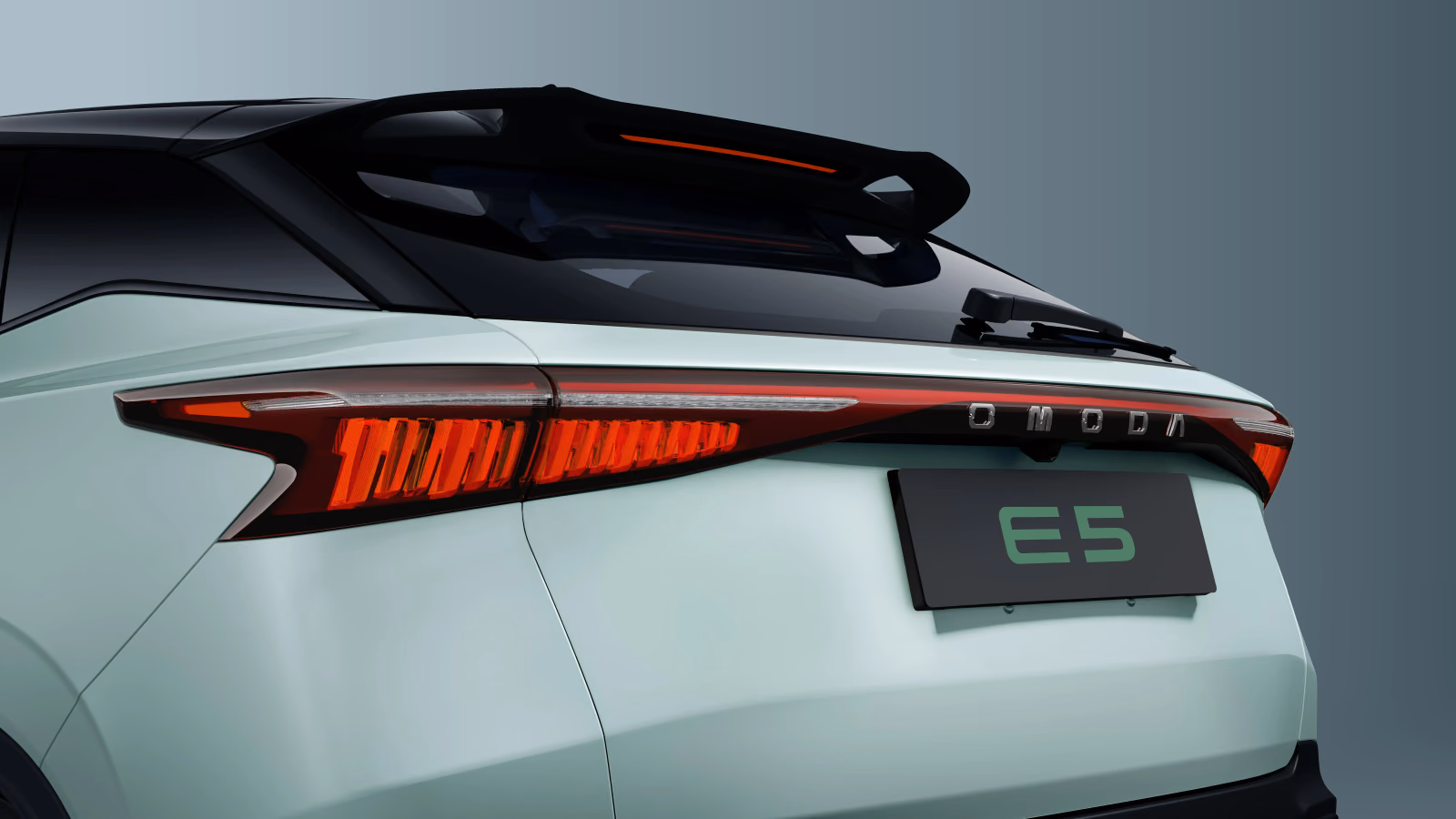 OMODA E5 — задний фонарь крупным планом
