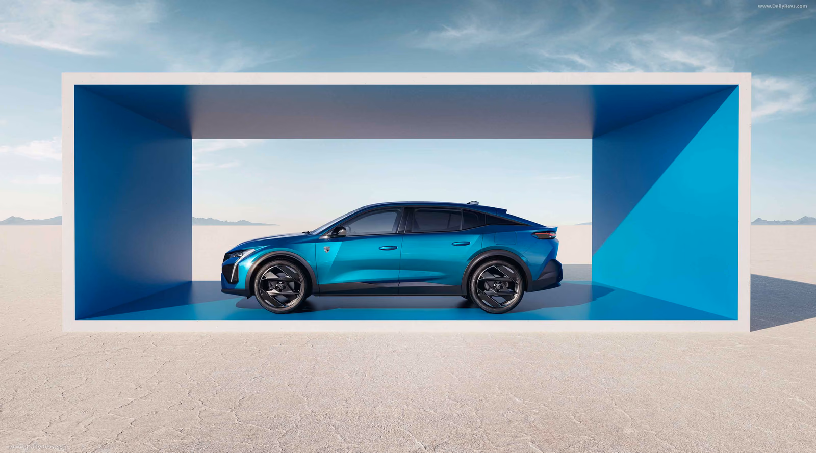 Профиль синего Peugeot 408X