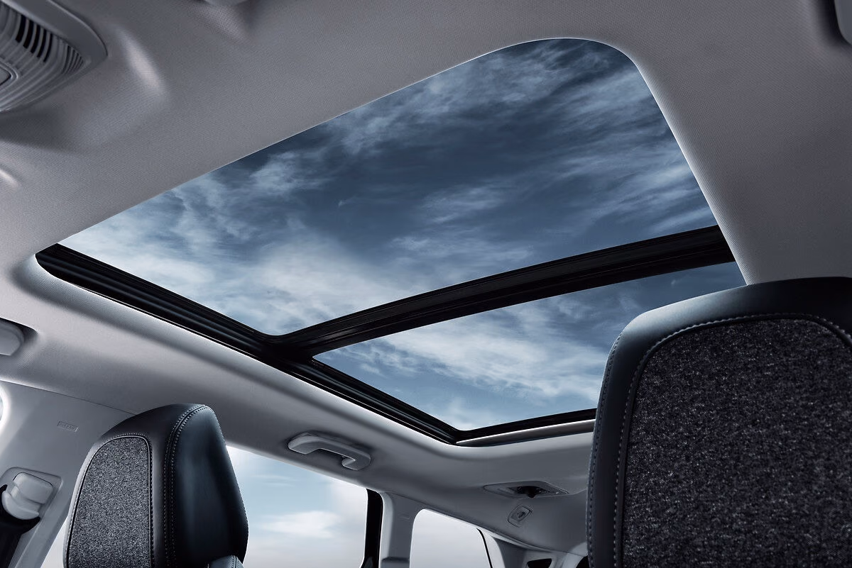 Панорамная крыша Peugeot 5008