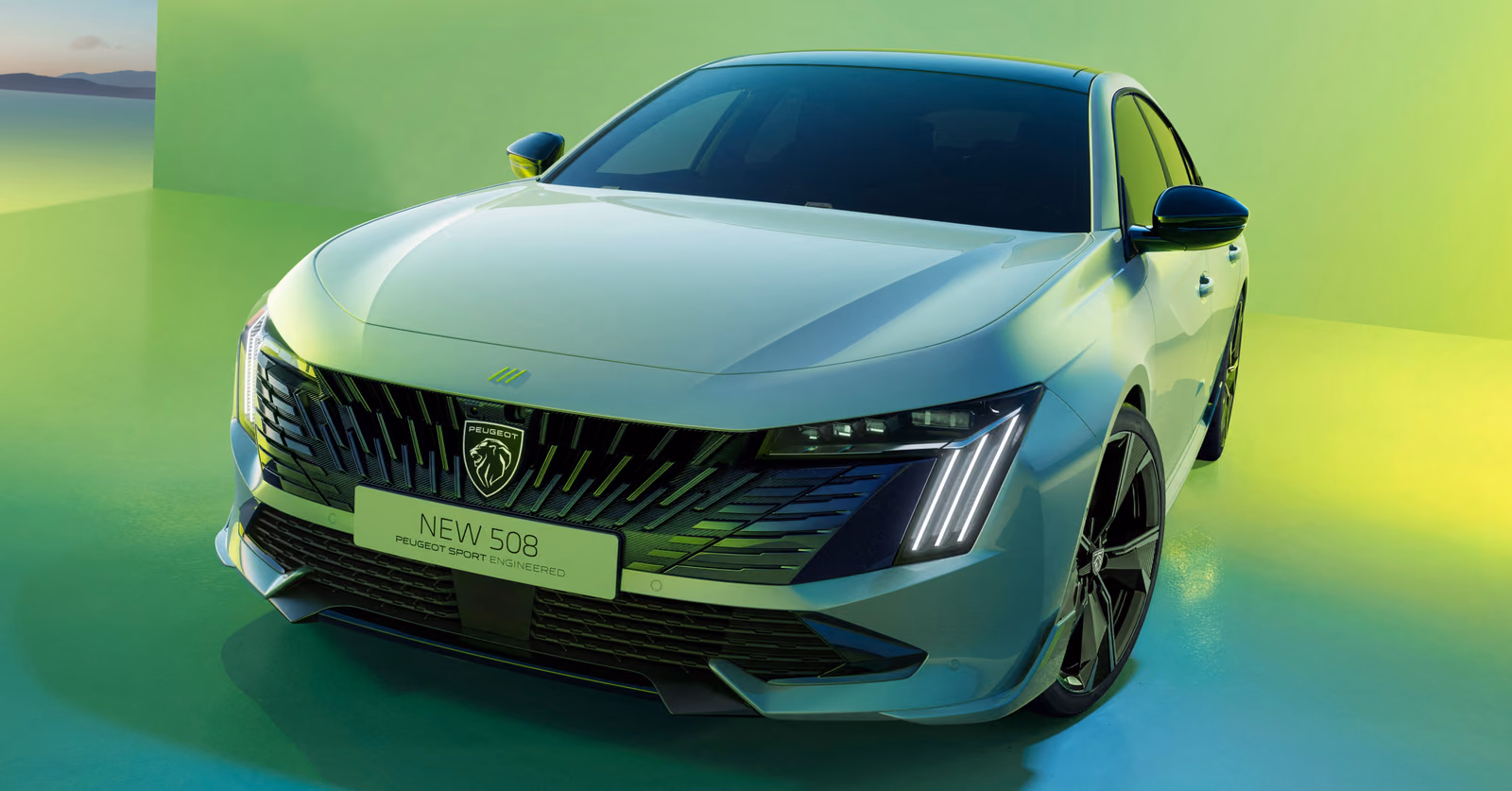 Peugeot 508 — вид сзади в три четверти