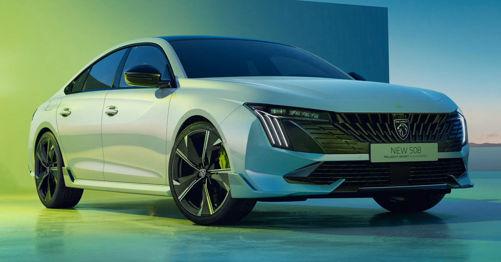 Peugeot 508 — вид сбоку