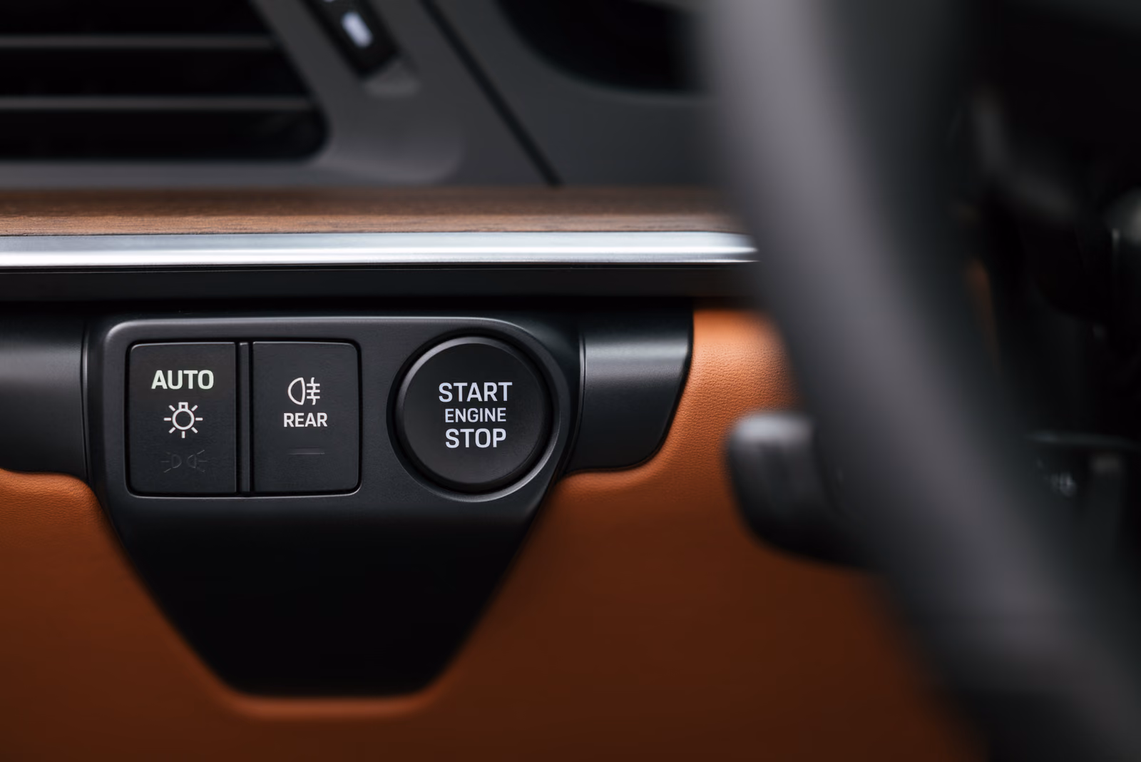 Porsche 911 — блок клавиш освещения и кнопка запуска двигателя