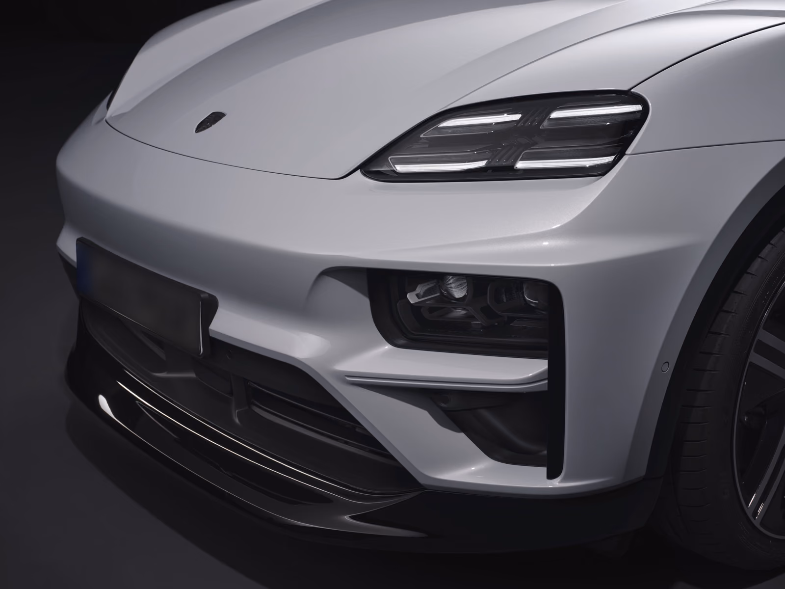 Передняя оптика Porsche Macan Turbo