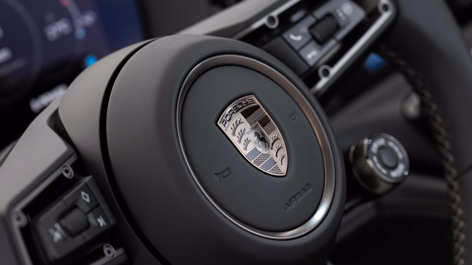 Рулевое колесо Porsche Panamera с селектором режимов движения