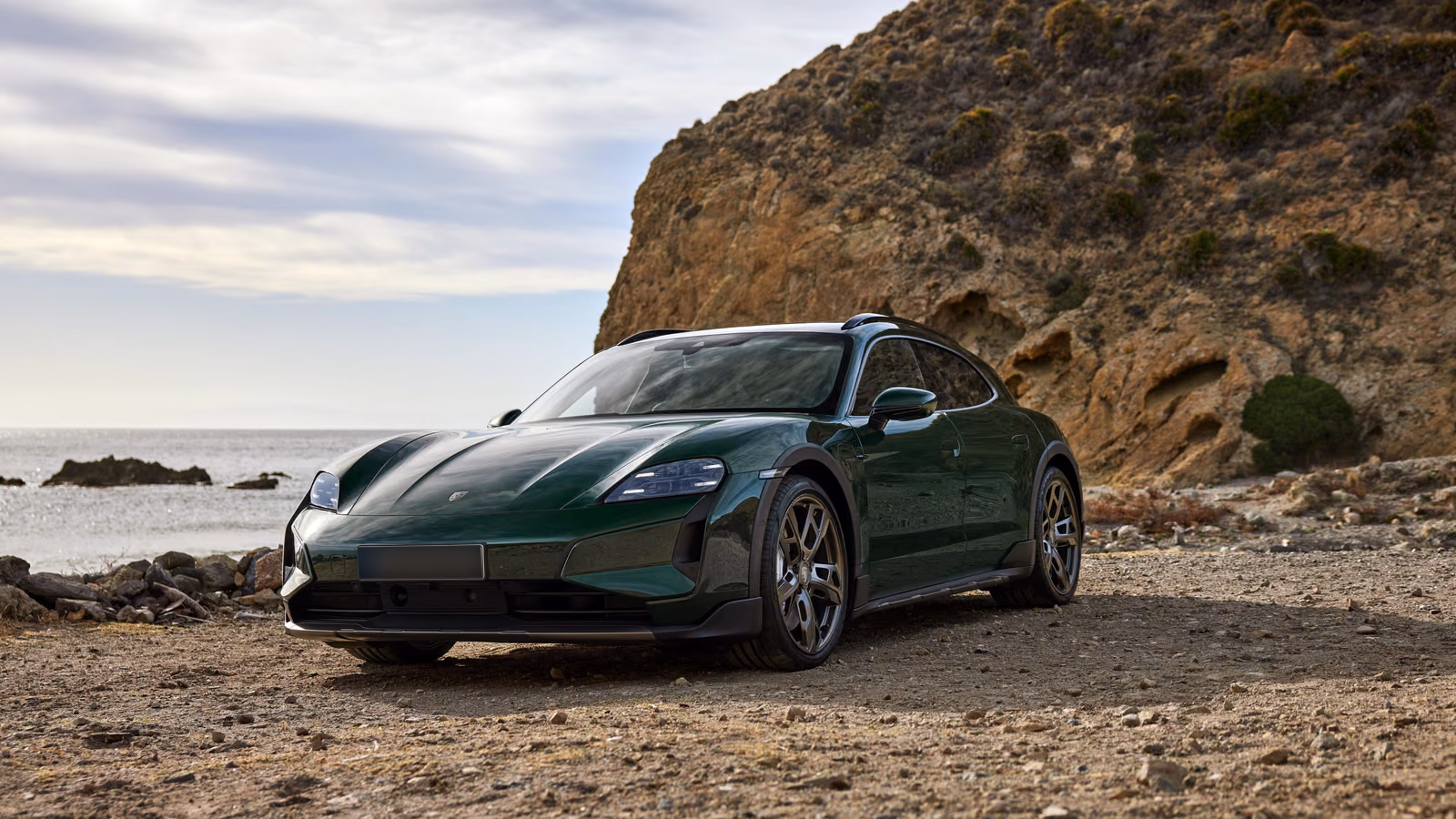Porsche Taycan — в студии