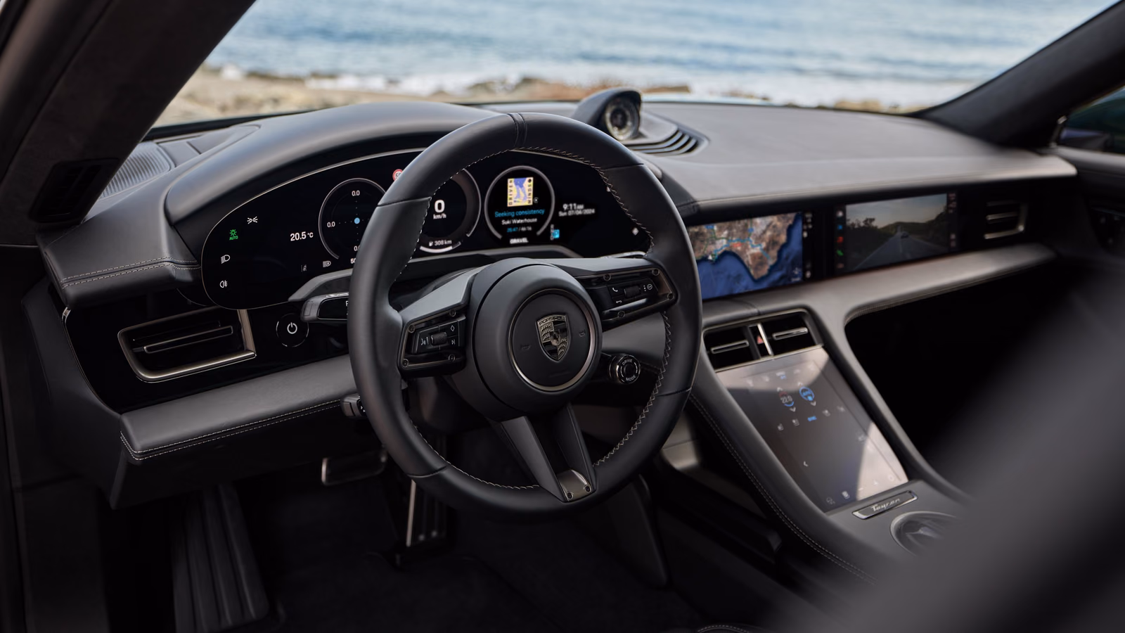 Porsche Taycan — салон