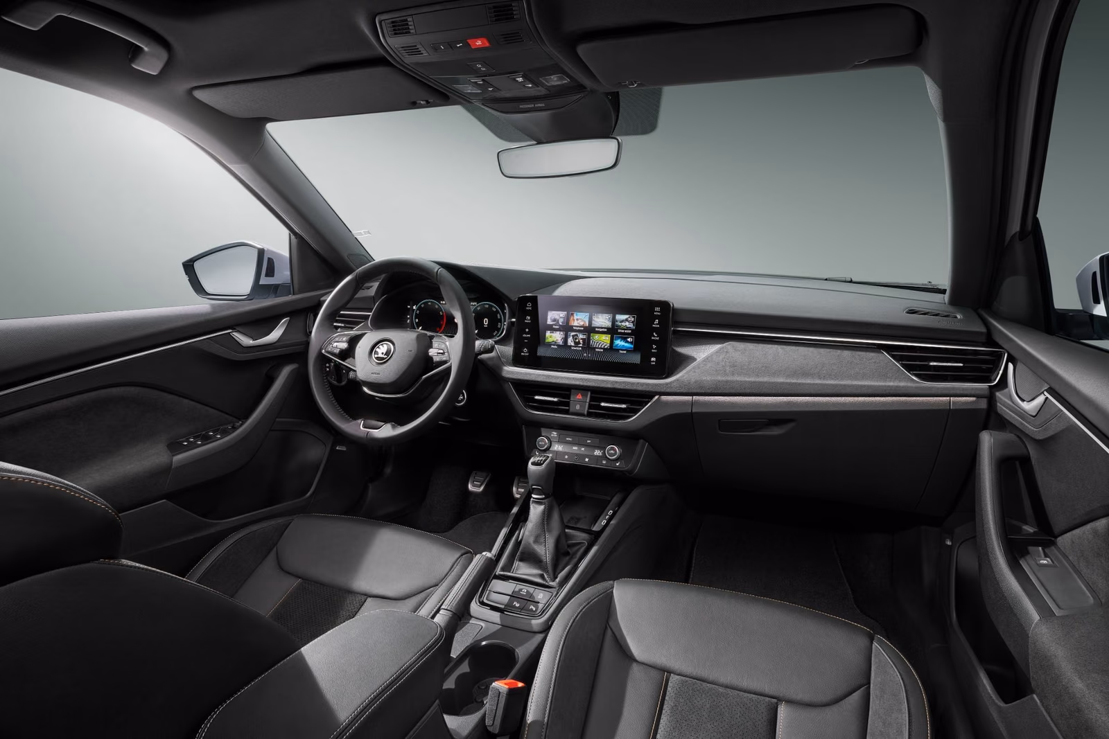 Skoda Kamiq — передняя панель и руль
