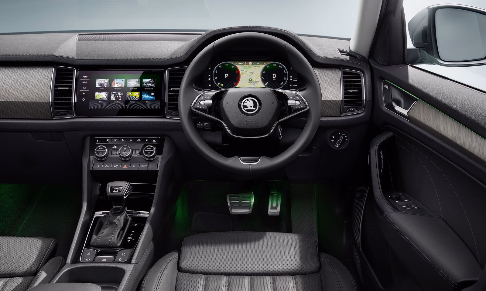 Передняя панель Škoda Kodiaq