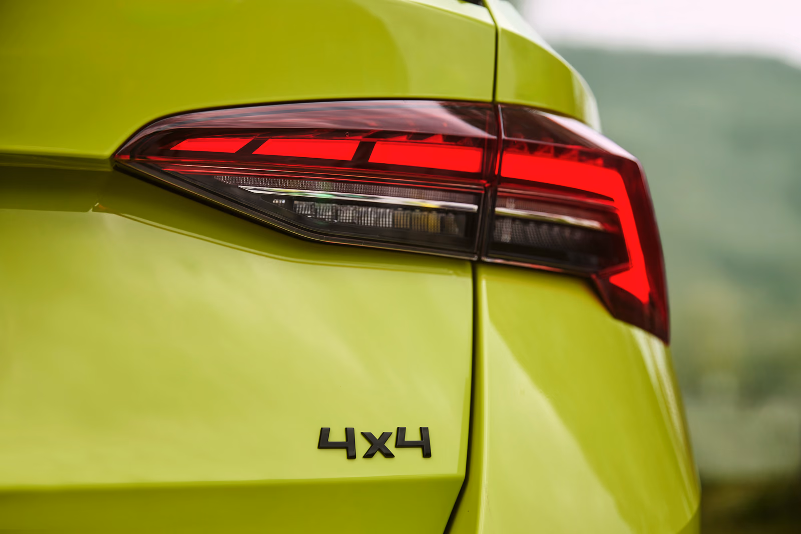 Задний фонарь Skoda Octavia 4x4