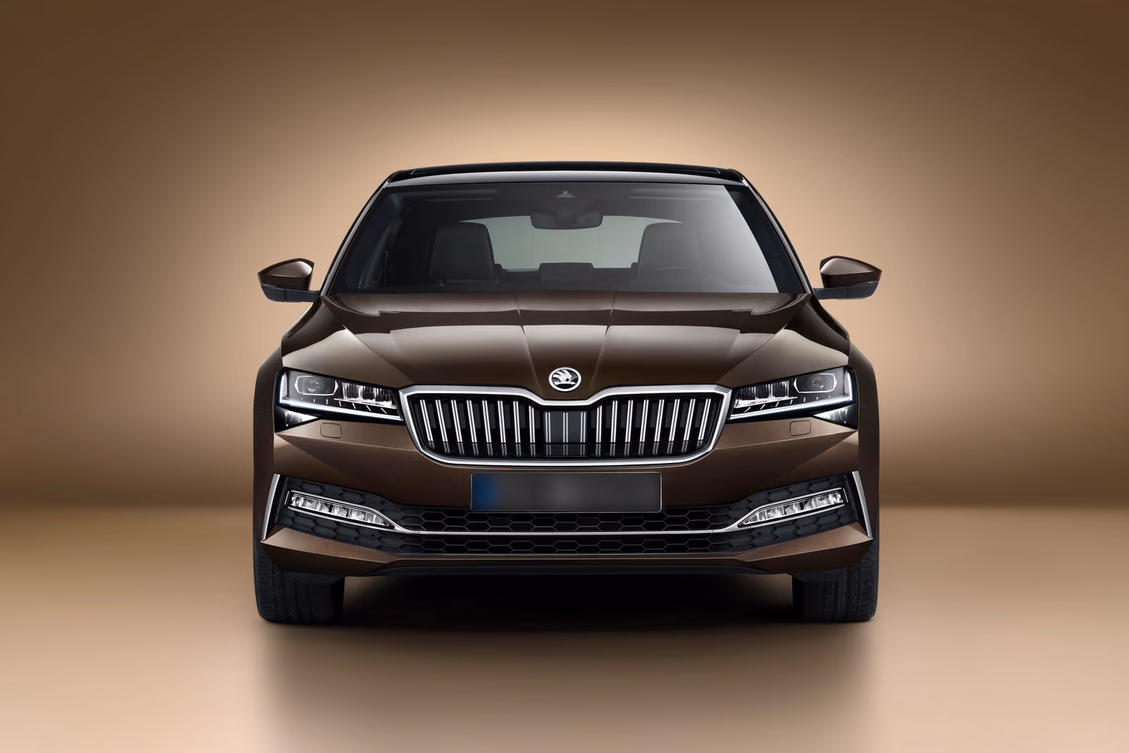 Škoda Superb Laurin & Klement, вид спереди