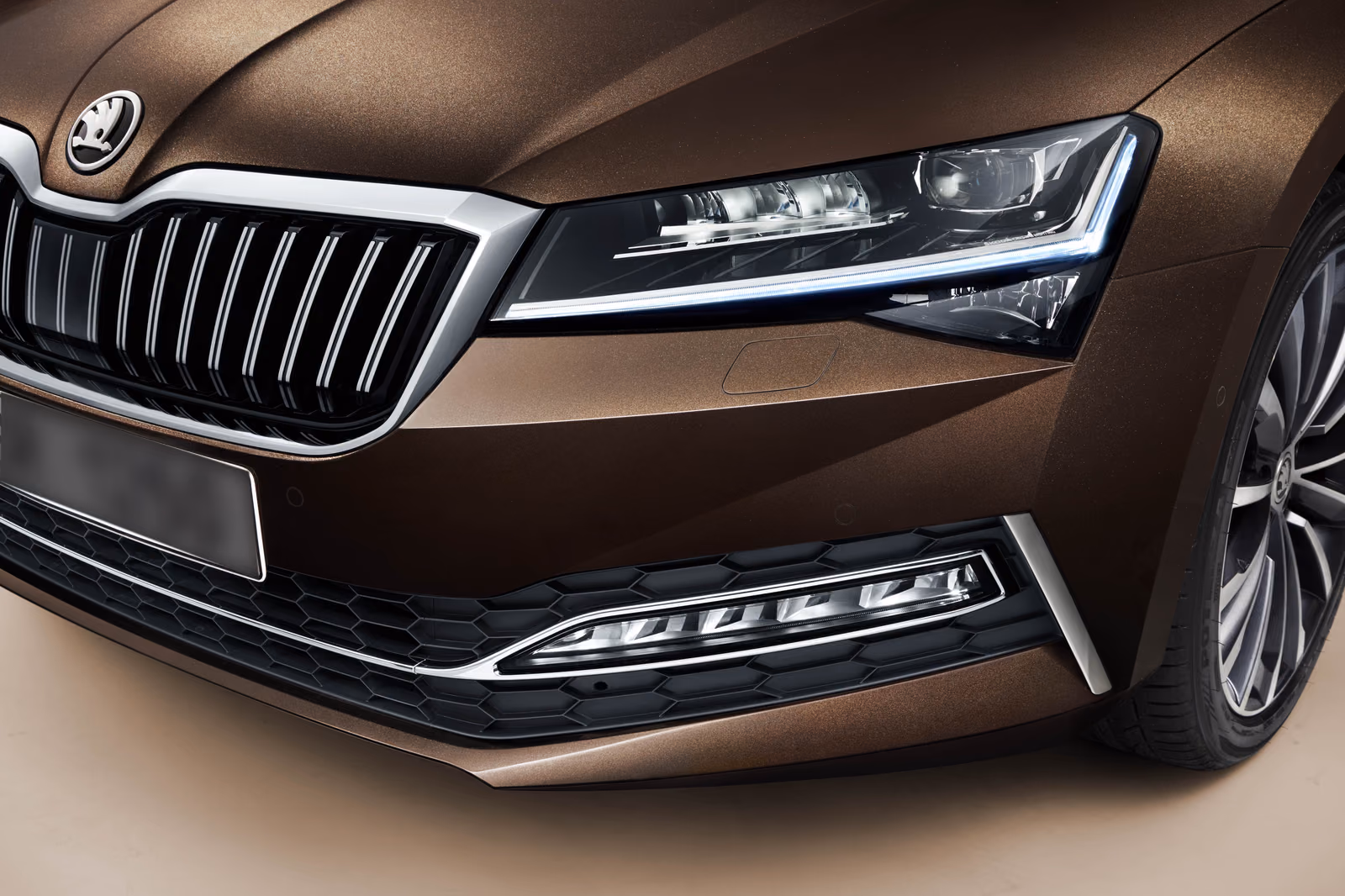 Решётка радиатора Škoda Superb Laurin & Klement
