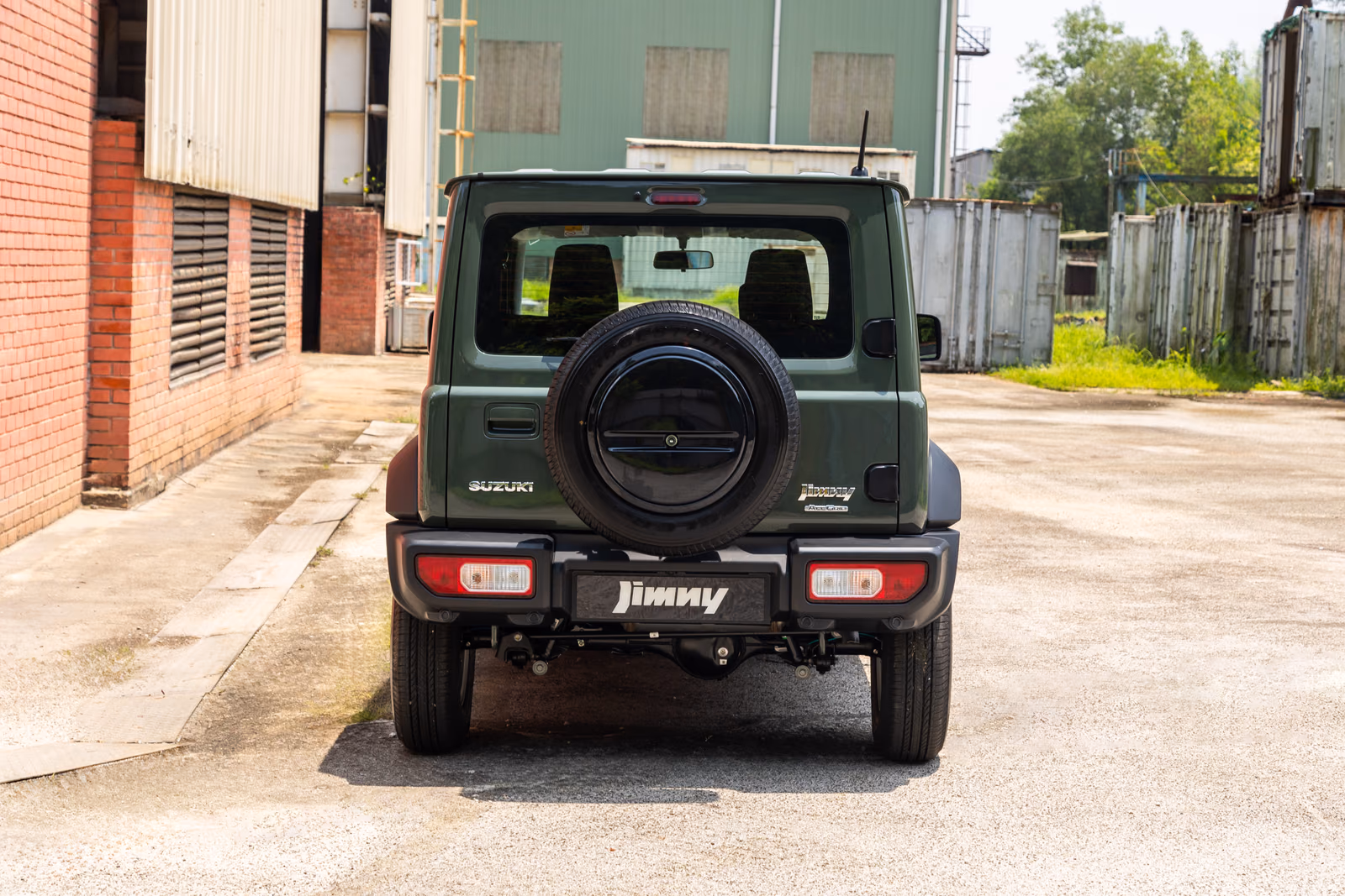 Suzuki Jimny — в движении