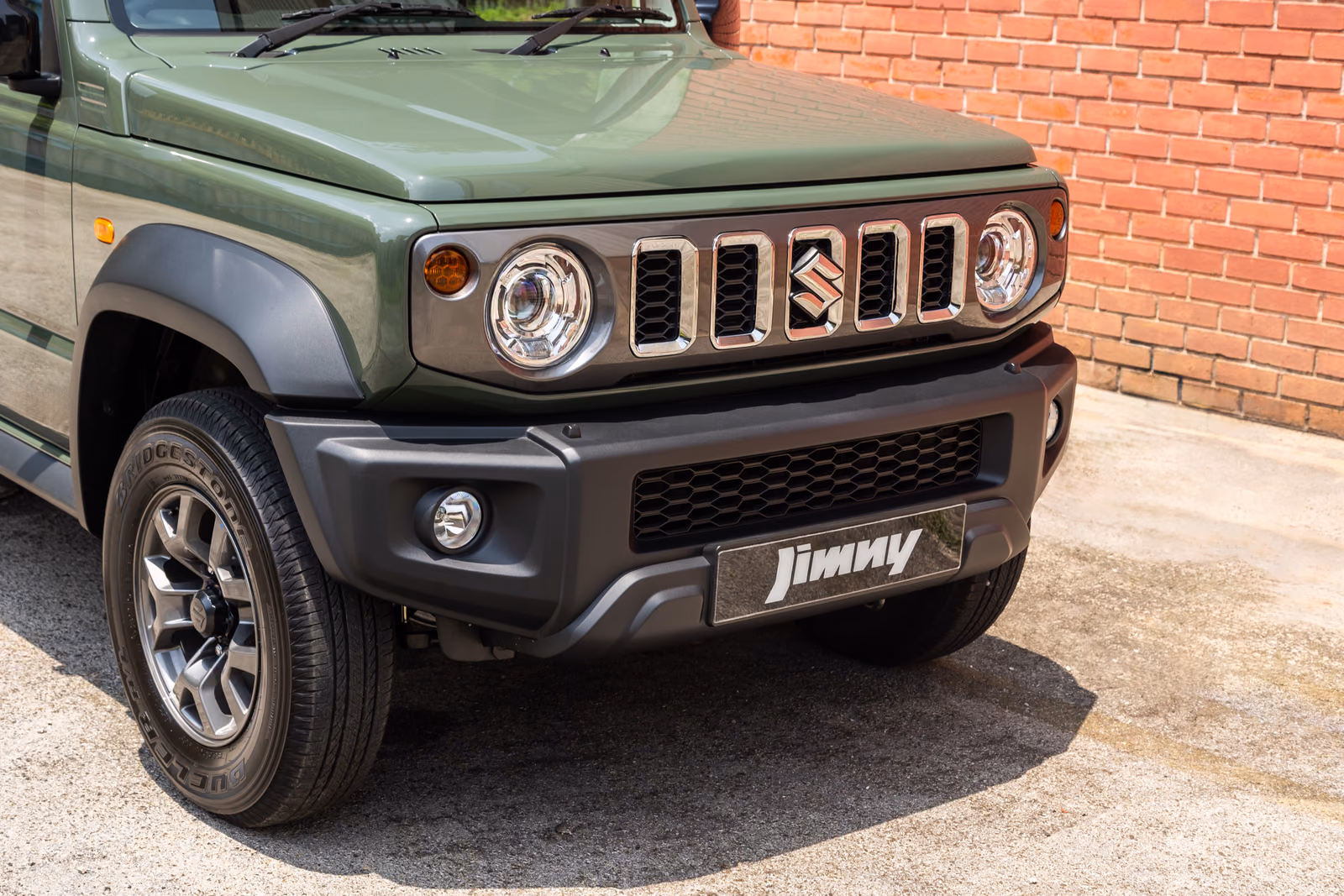 Suzuki Jimny — в студии