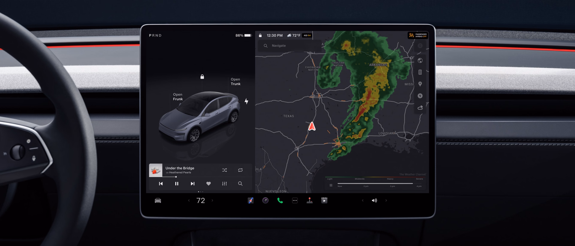 Навигация на центральном дисплее Tesla Model Y