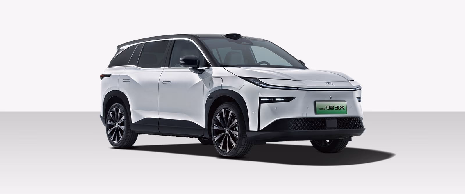 Toyota bZ3X — в студии