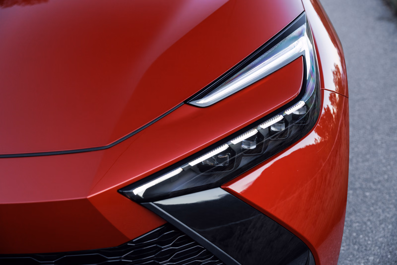 Светодиодная передняя оптика Toyota C-HR