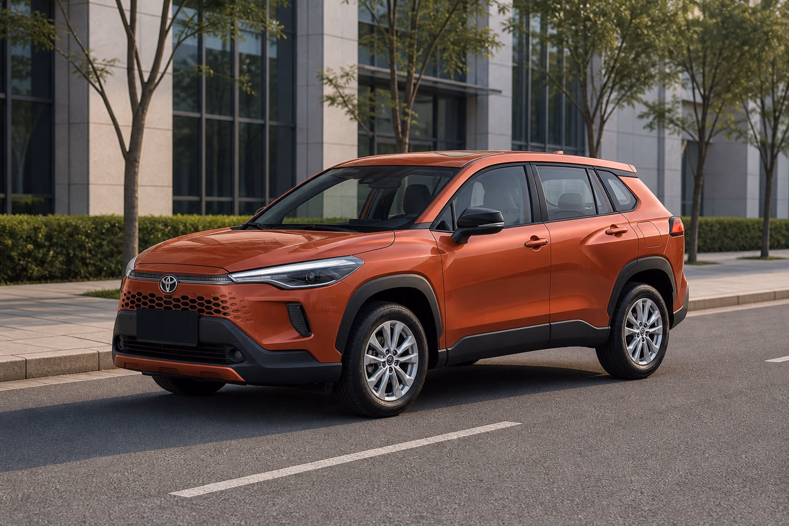 Гибридная Toyota Corolla Cross на пустой городской улице