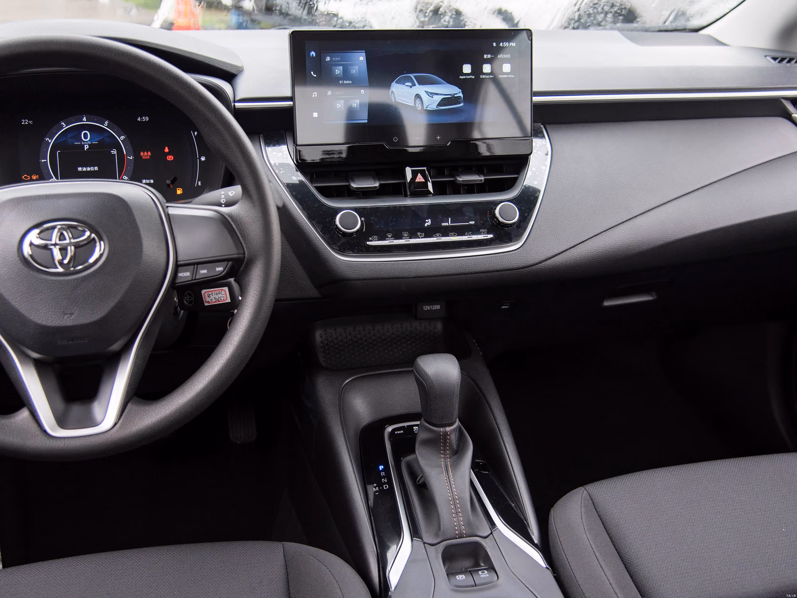 Toyota Levin — передняя панель со стороны пассажира