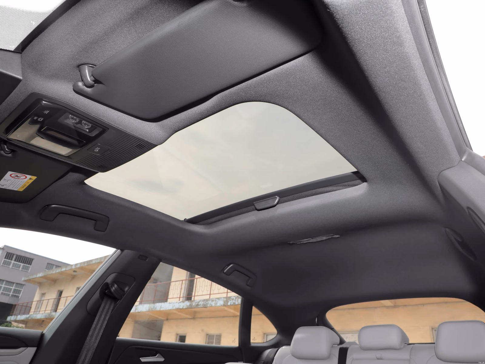 Панорамная крыша Volkswagen Lamando L