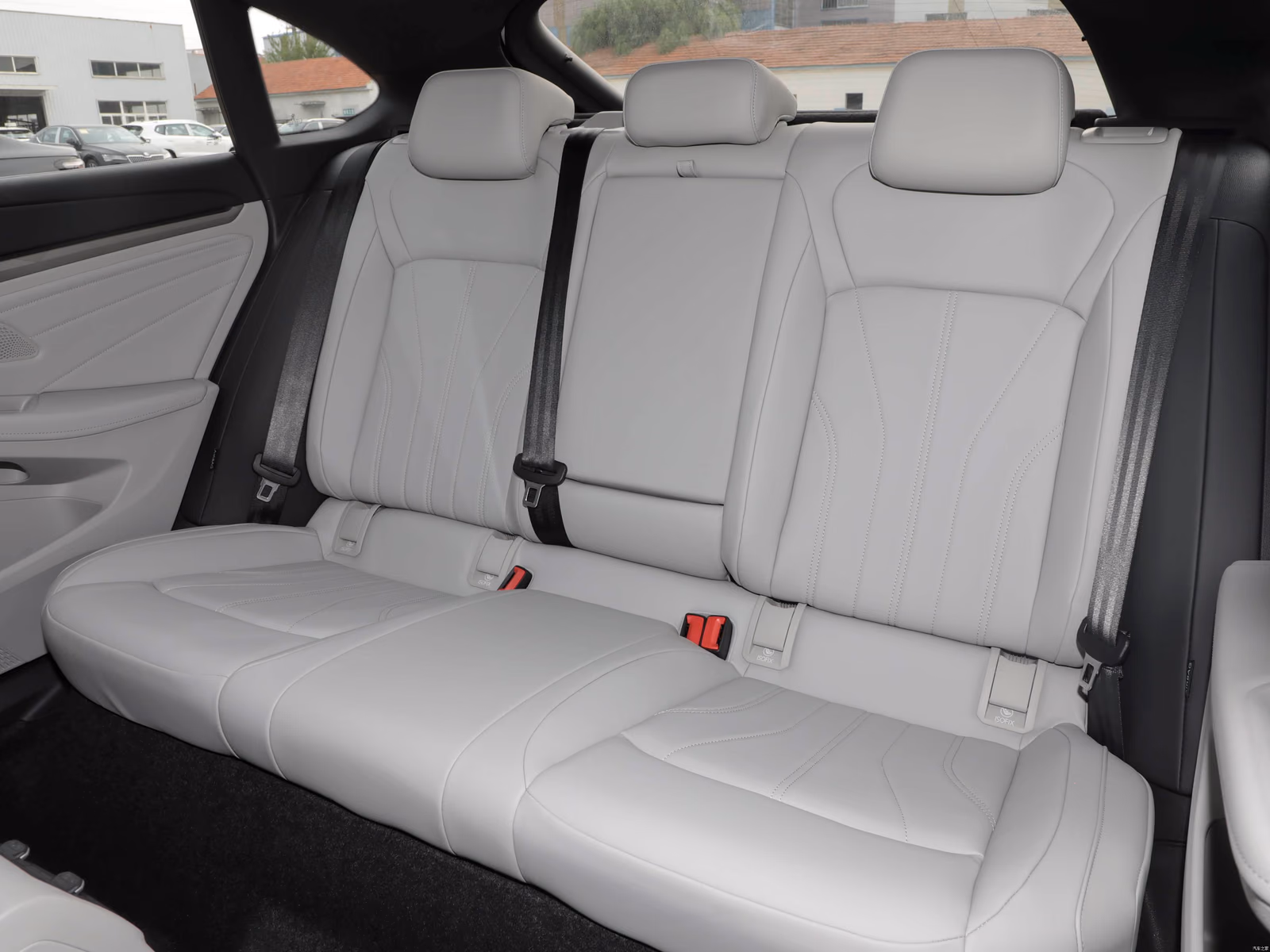 Задний диван Volkswagen Lamando L
