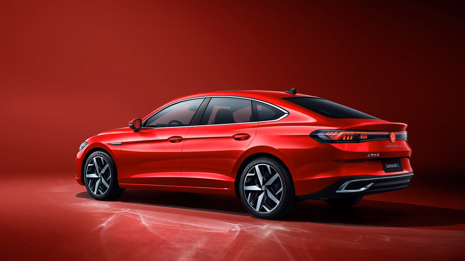 Volkswagen Lamando L — вид сбоку