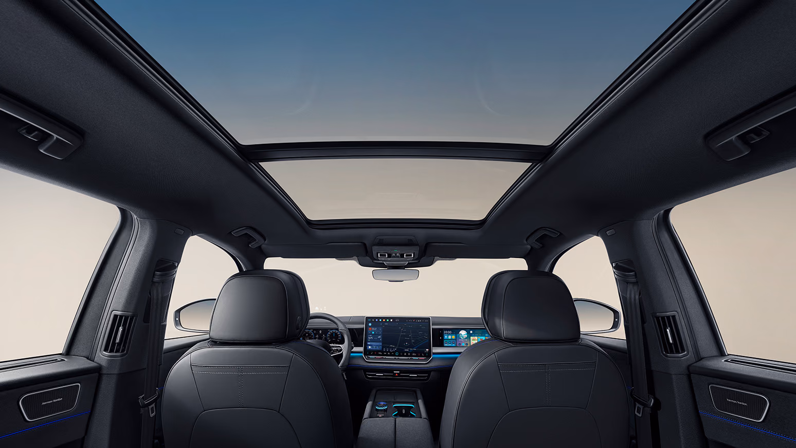 Панорамная крыша и салон Volkswagen Teramont Pro