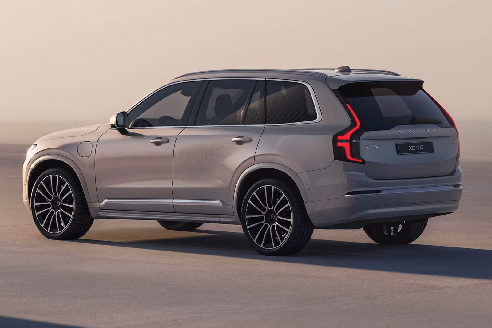 Volvo XC90 — на природе