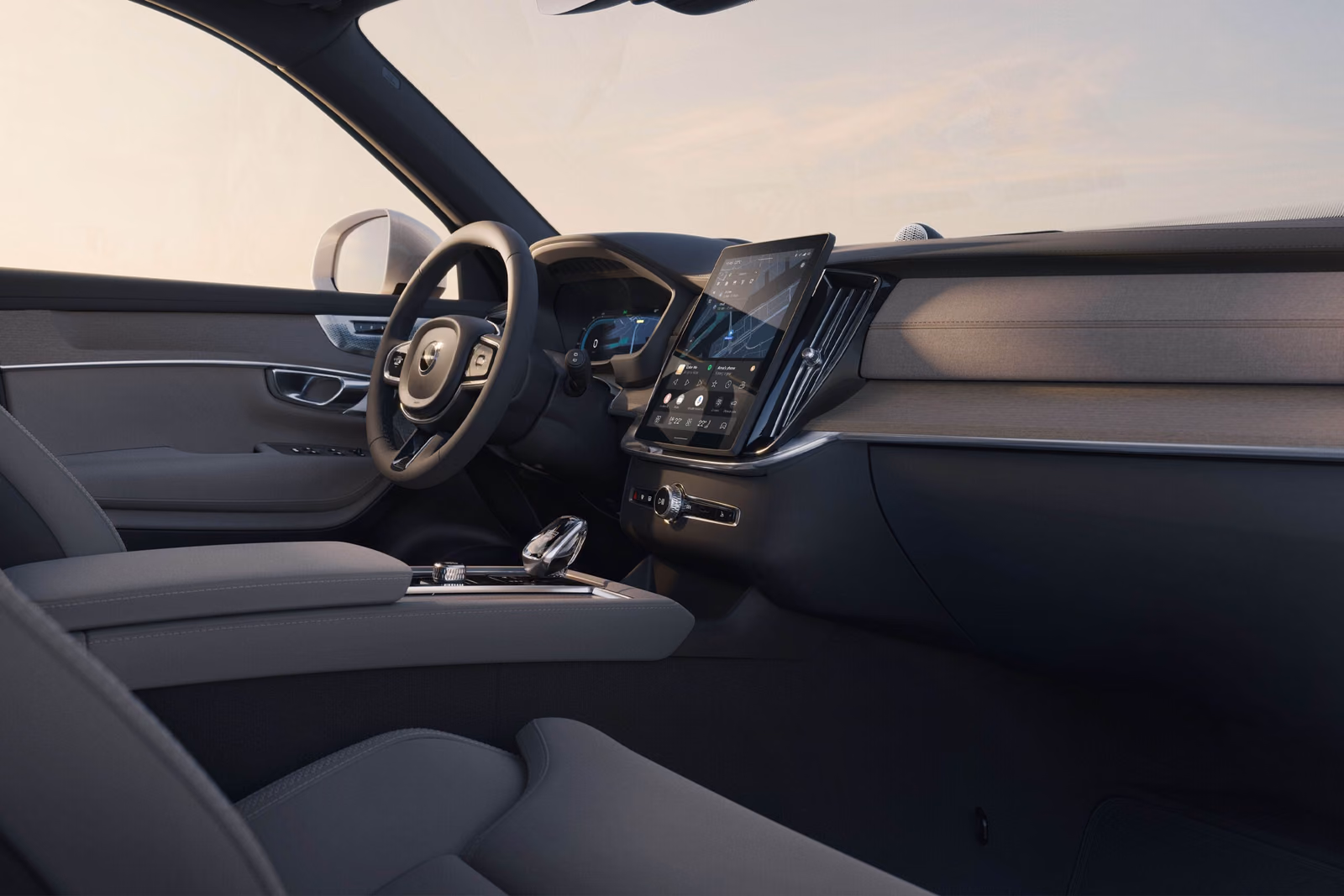 Volvo XC90 — передняя панель и руль