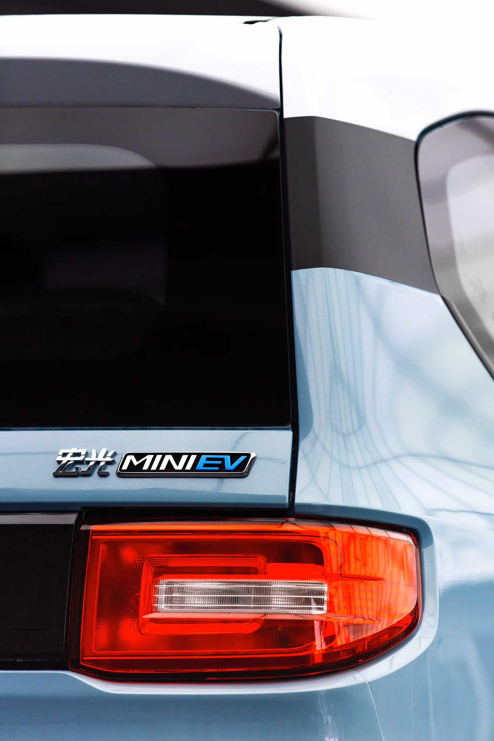 Задний фонарь Wuling Hongguang Mini EV
