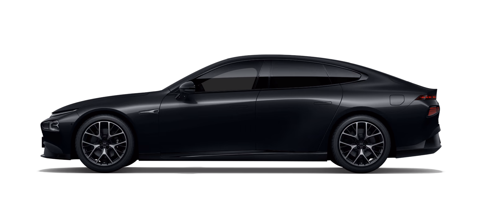 Чёрный XPeng P7, профиль кузова