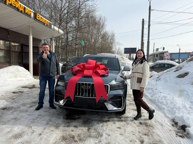 Выдача автомобиля клиенту в салоне Weilin Auto — фото 7